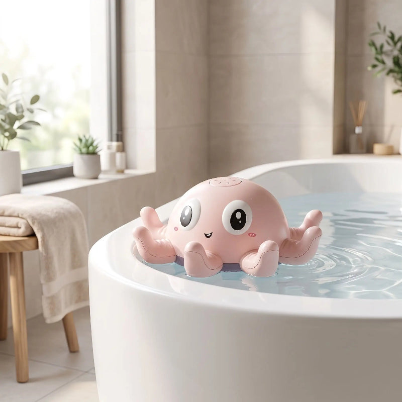 Jouet  bains . Bebe  adore son jouet bains.